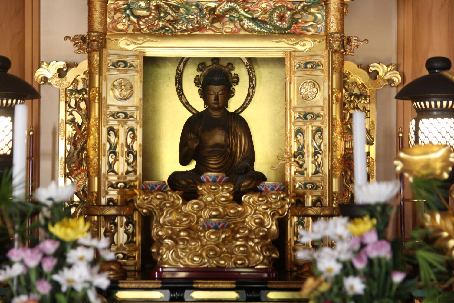 報恩寺 本堂内陣 阿弥陀如来